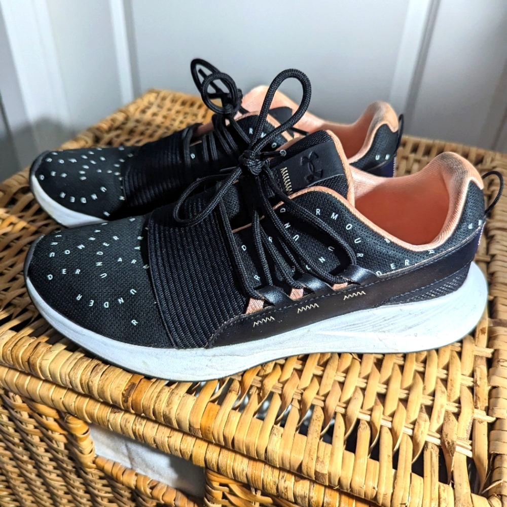 Under Armour 8.5 Women's Sneakers